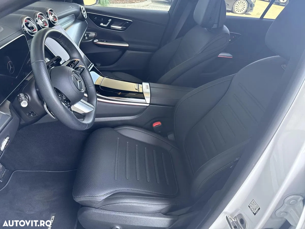 Mercedes-Benz GLC 300 e 4MATIC - 12