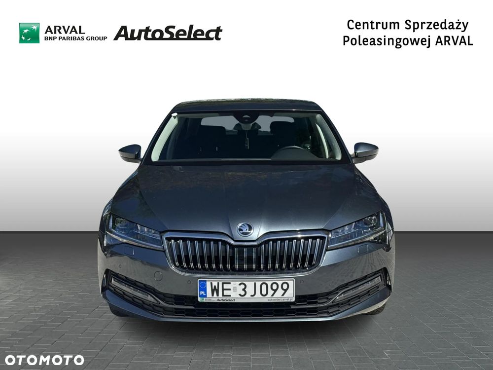 Skoda Superb 2.0 TSI Ambition DSG - 9