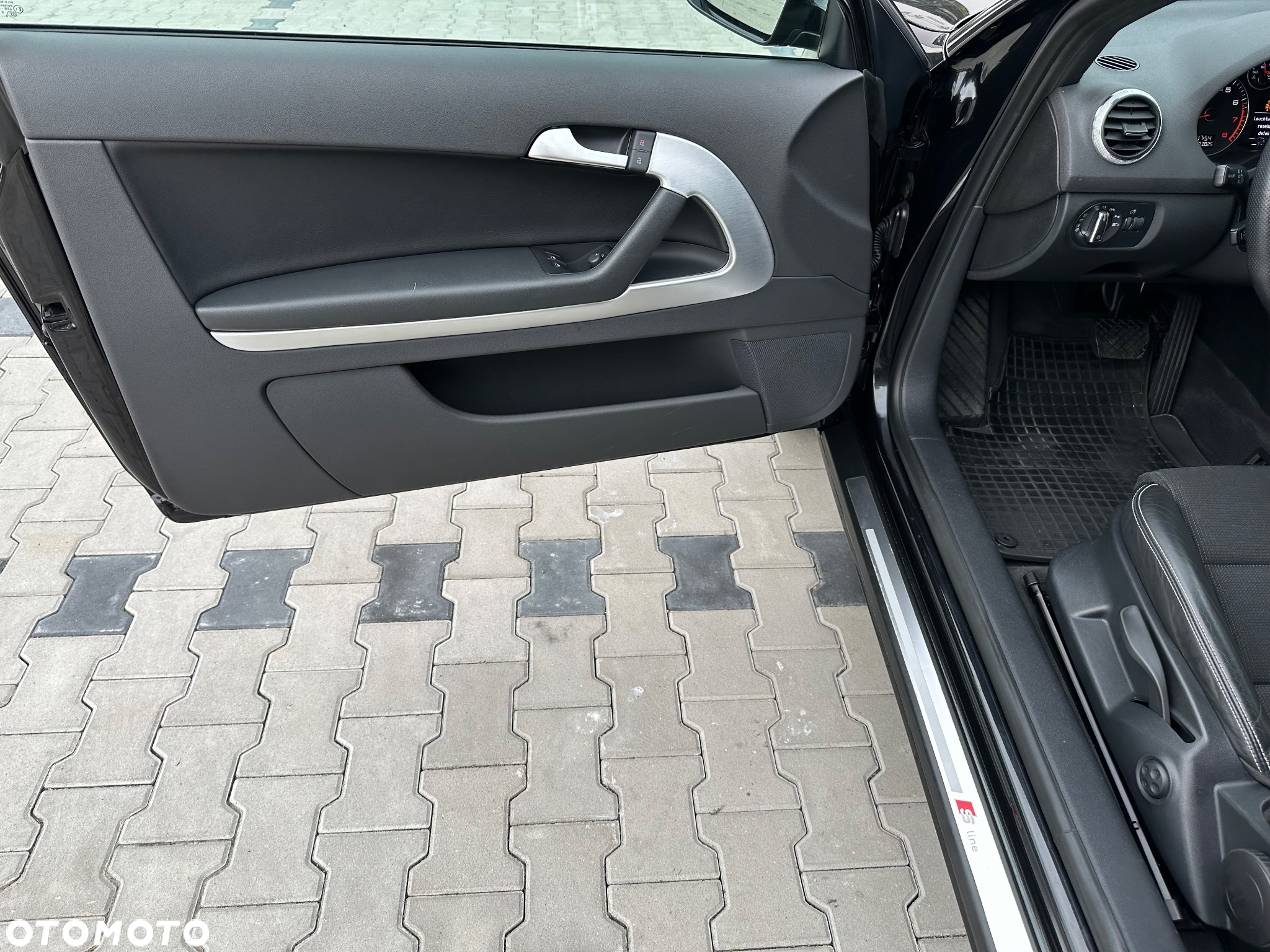 Audi A3 2.0 TFSI (DSG) S tronic S Line Sportpaket plus - 19