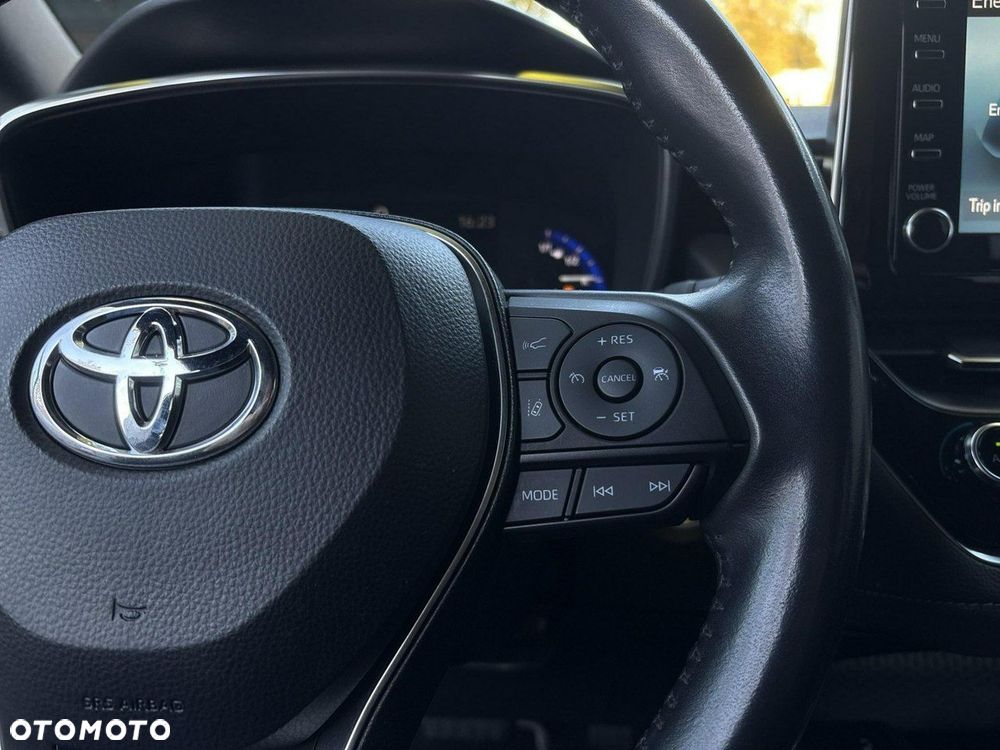 Toyota Corolla 1.8 Hybrid Comfort - 24