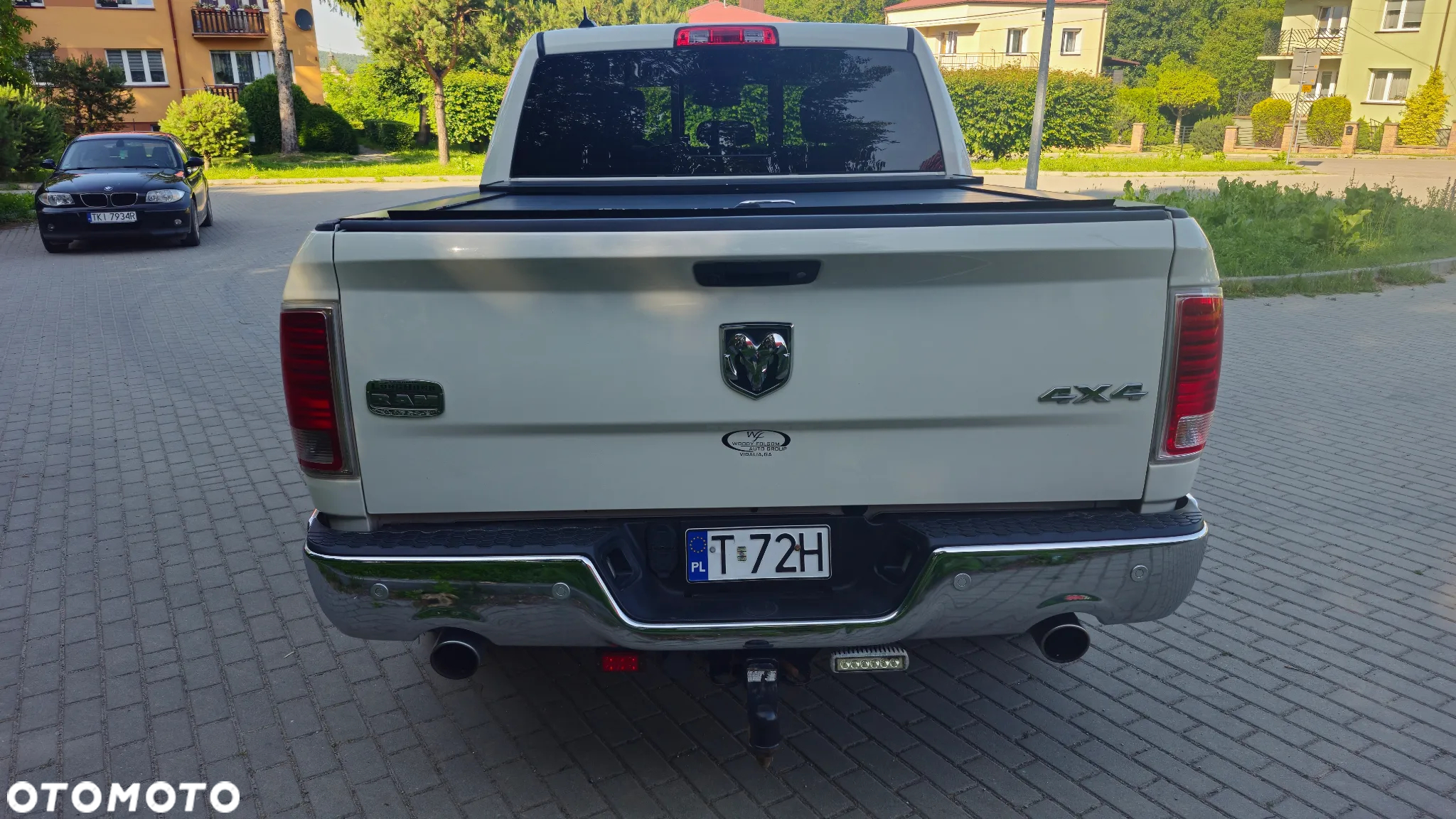 Dodge RAM 1500 5.7 4x4 - 8