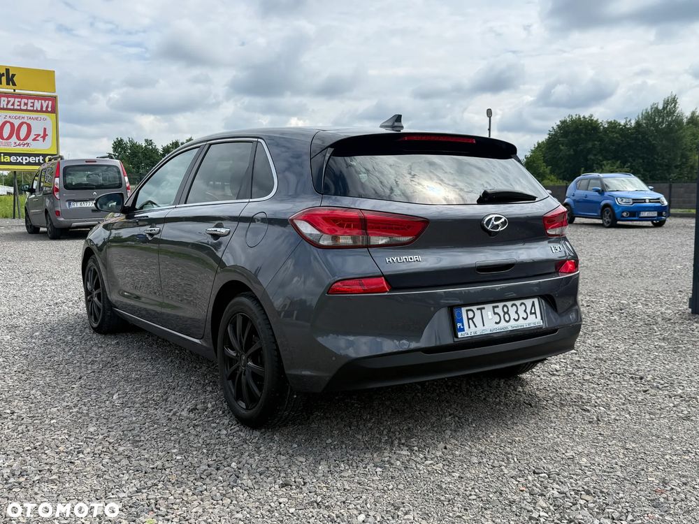 Hyundai i30 1.4 T-GDI Premiere Style - 18