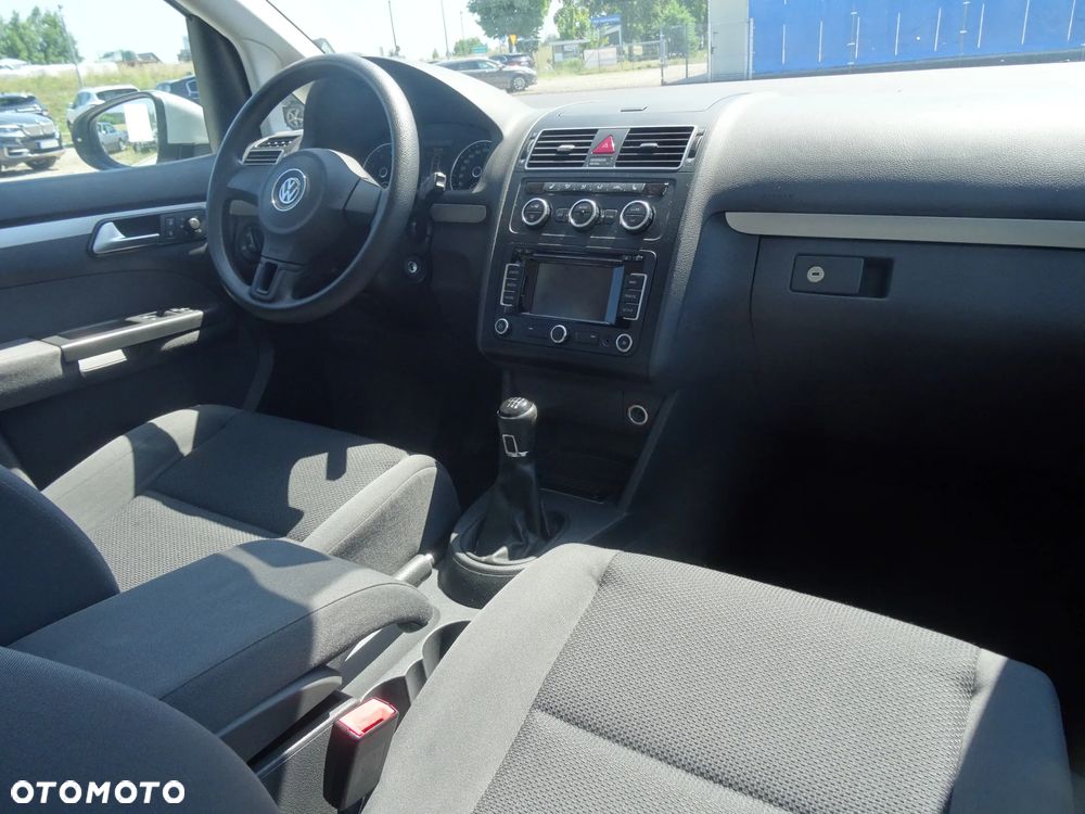 Volkswagen Touran 1.2 TSI BlueMot CityLine - 13