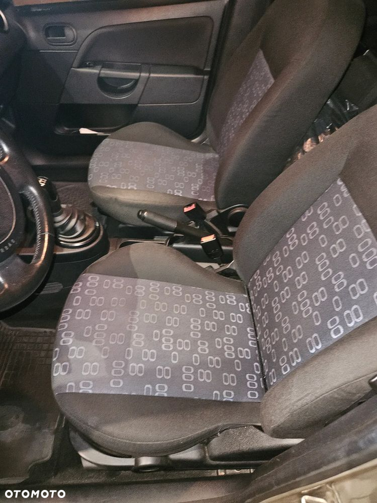 Ford Fiesta 1.25 FX - 5