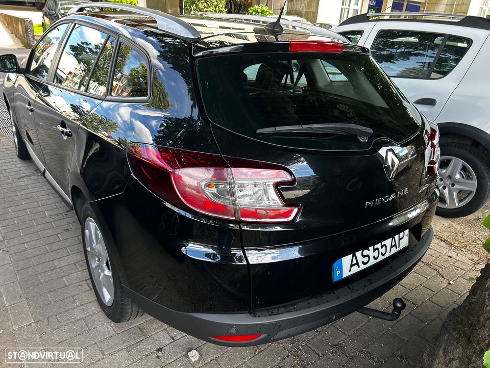 Renault Mégane Sport Tourer ENERGY dCi 110 Start & Stopp Bose Edition - 6