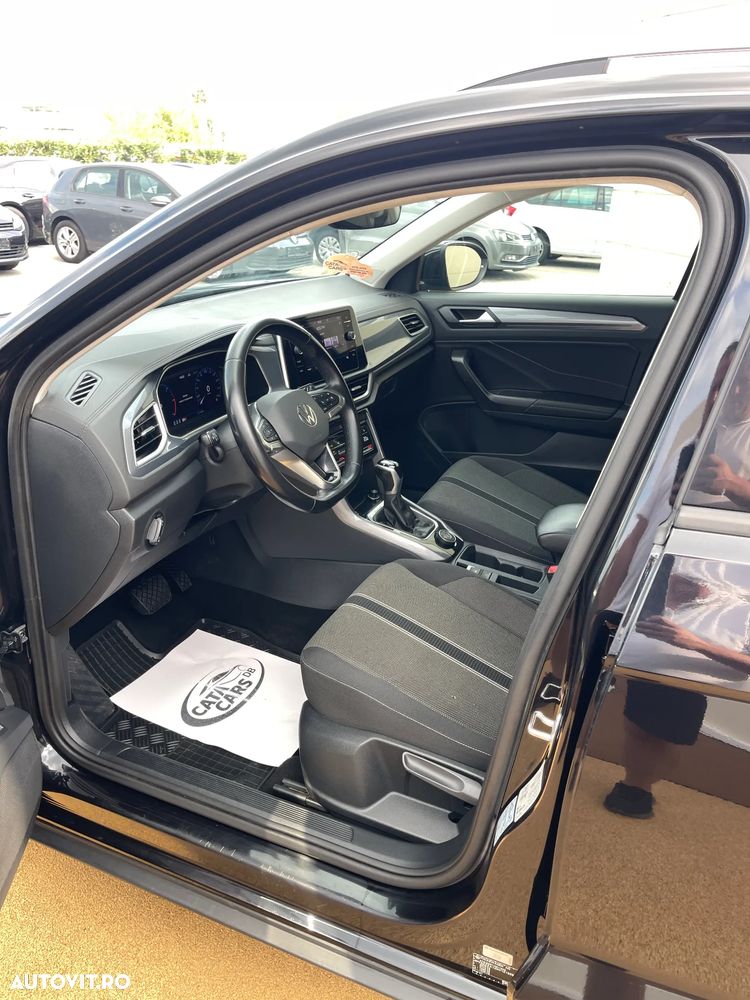 Volkswagen T-Roc 2.0 TDI SCR 4MOTION DSG ACTIVE - 28