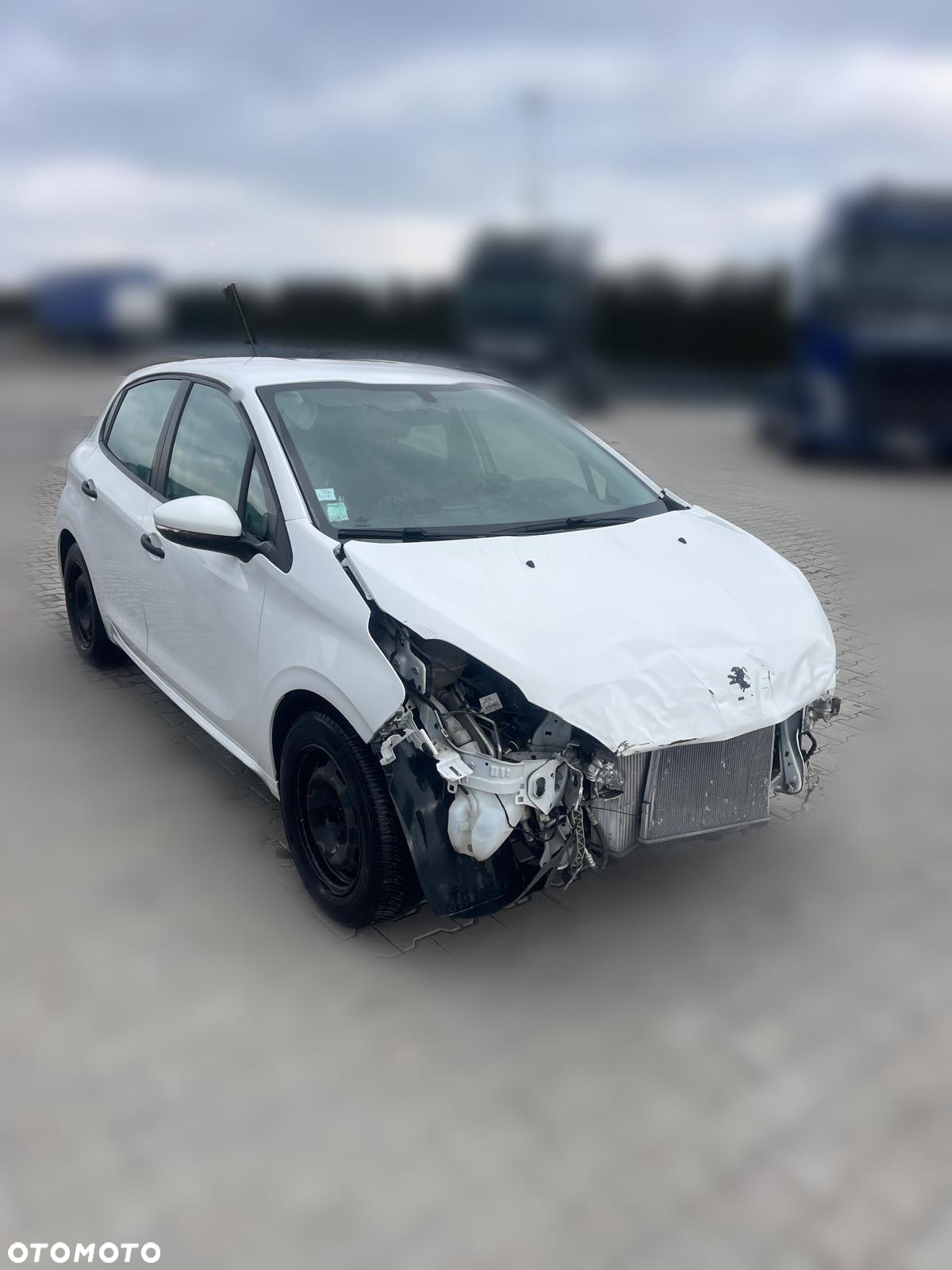 Peugeot 208 1.6 BlueHDi Active - 6