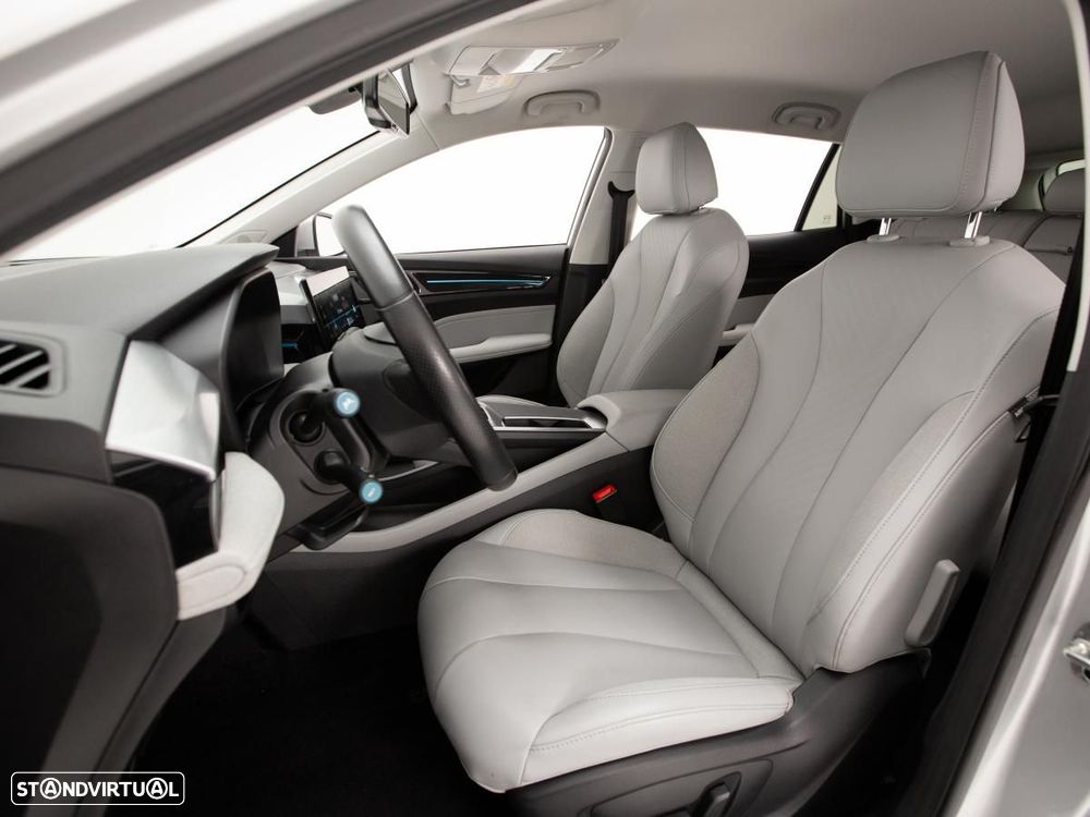 MG MG5 61 kWh Luxury - 8