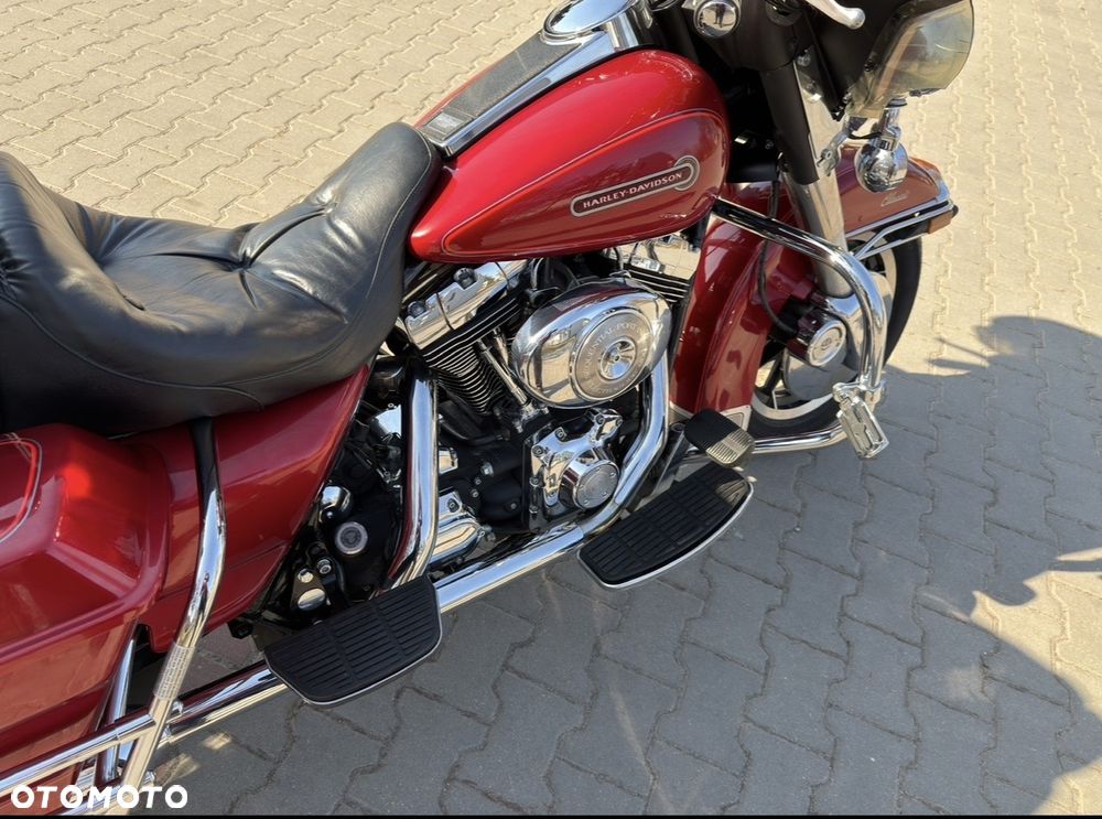 Harley-Davidson FLHTCU Ultra - 4