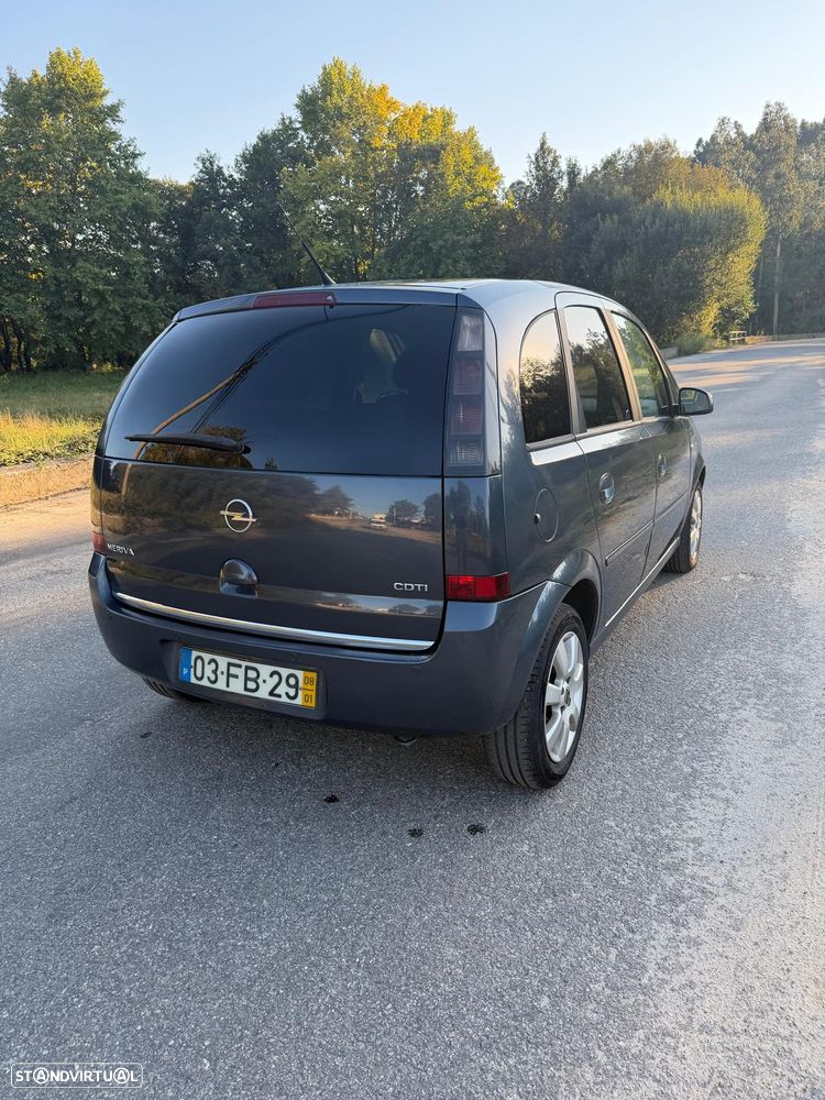 Opel Meriva 1.3 CDTi Cosmo - 2