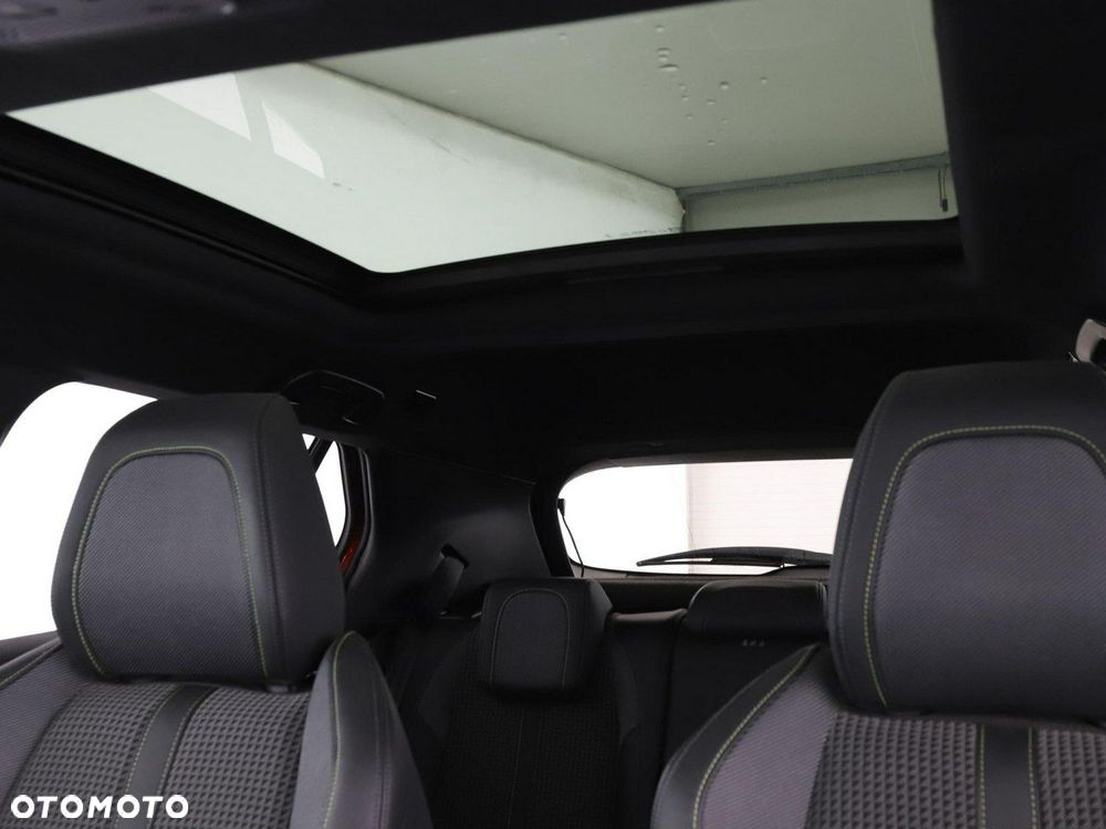 Peugeot 2008 1.2 PureTech GT Line S&S - 38