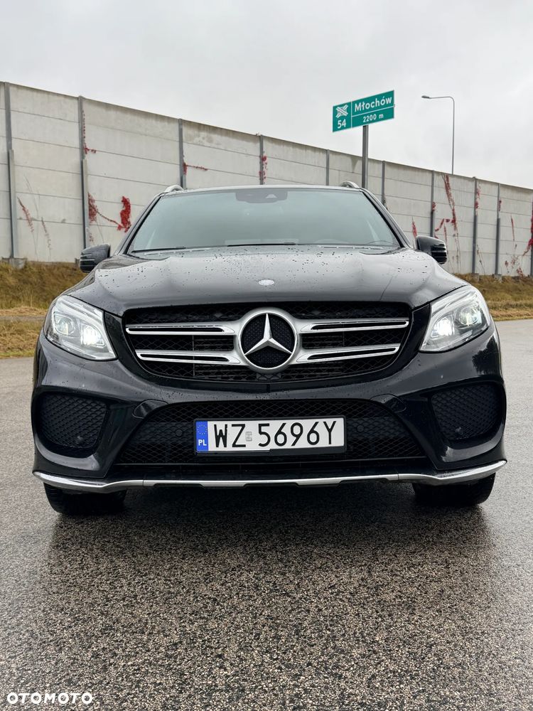 Mercedes-Benz GLE 350 d 4-Matic - 4