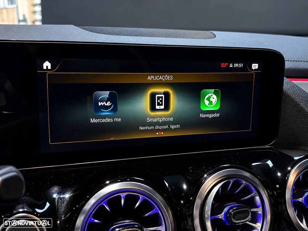 Mercedes-Benz EQA 300 4Matic AMG Line - 45