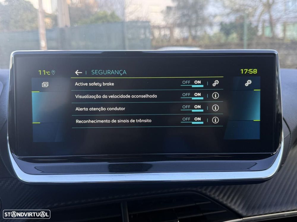 Peugeot e-208 50 kWh Allure - 33