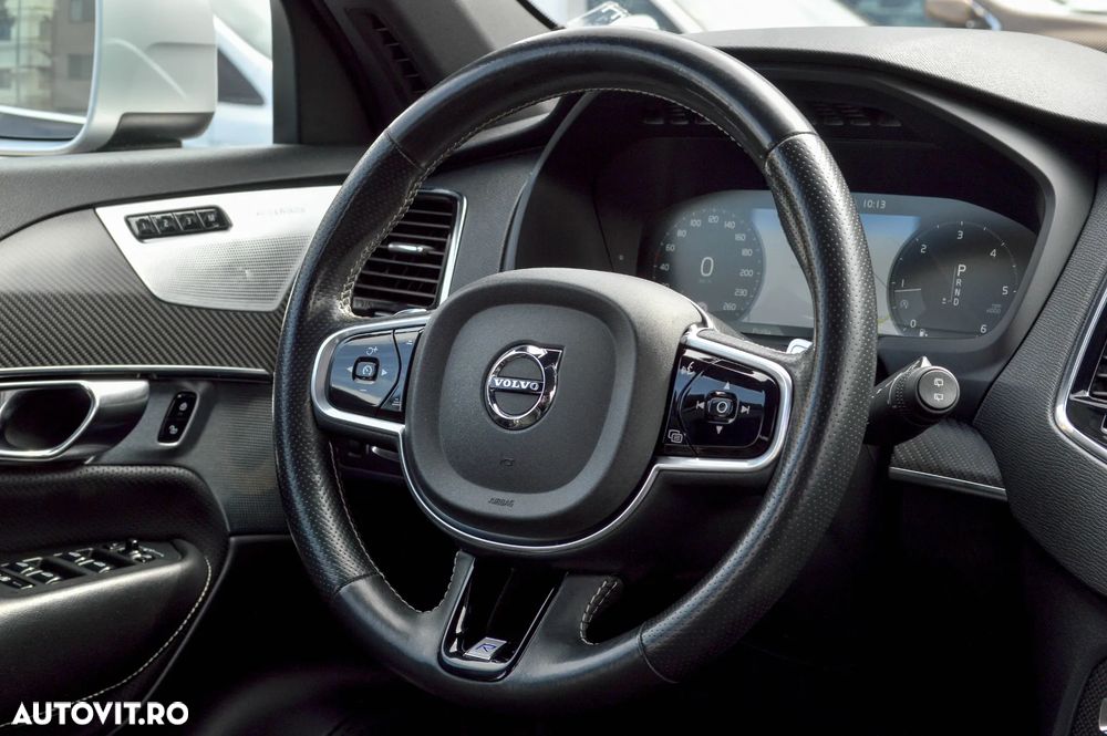 Volvo XC 90 D5 AWD R-Design - 31