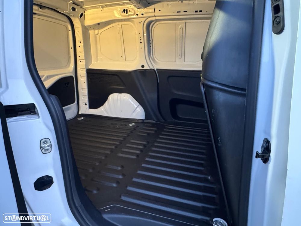 Peugeot Partner 1.6 BlueHDi L1 Pro 3L - 13