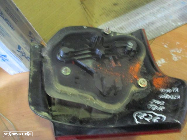 Farol Tras STOP1826 TOYOTA COROLLA 2002 Drt - 2