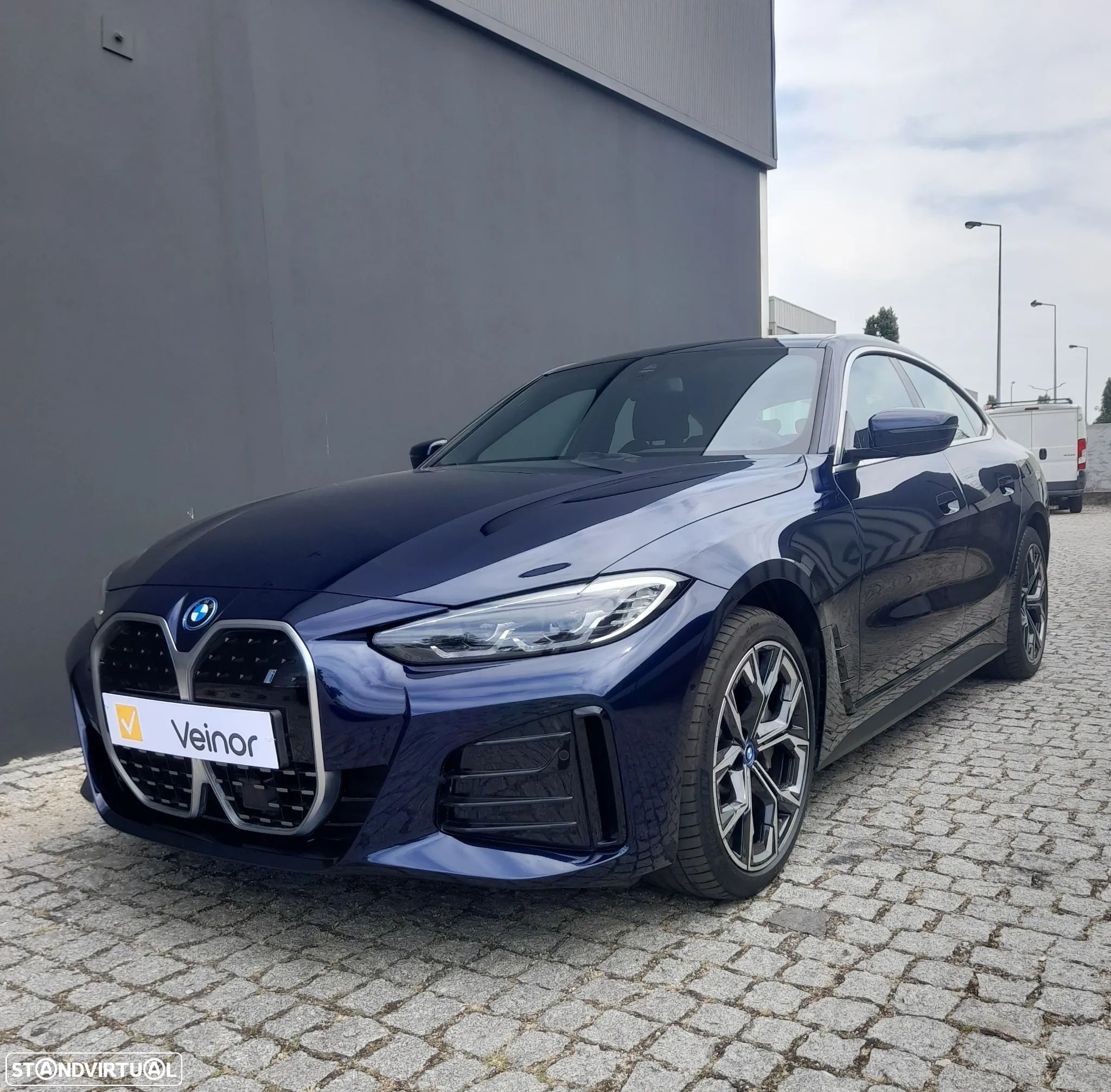 BMW i4 eDrive40 Pack Desportivo M - 1