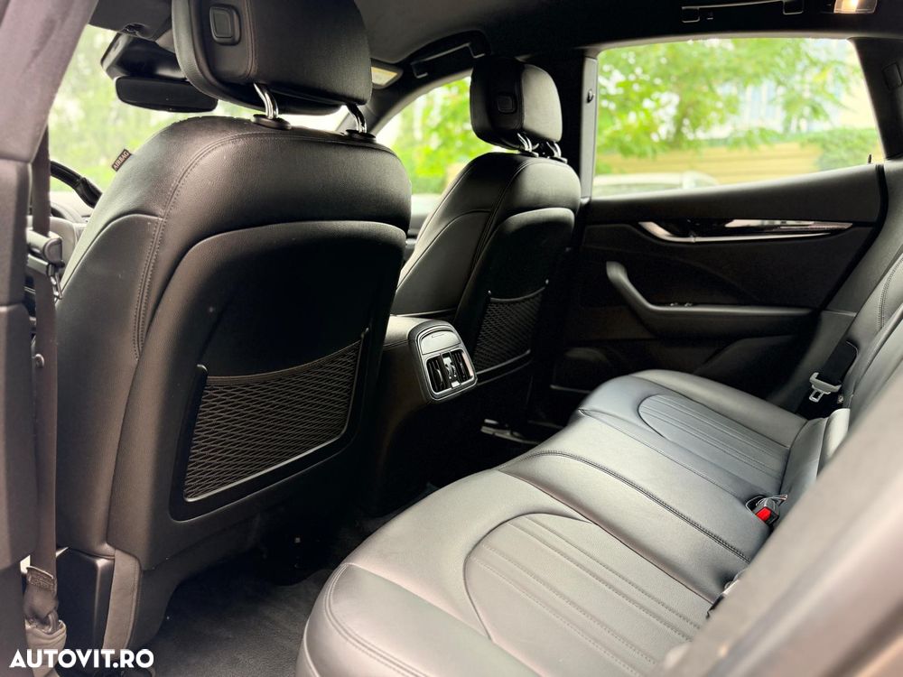Maserati Levante - 10