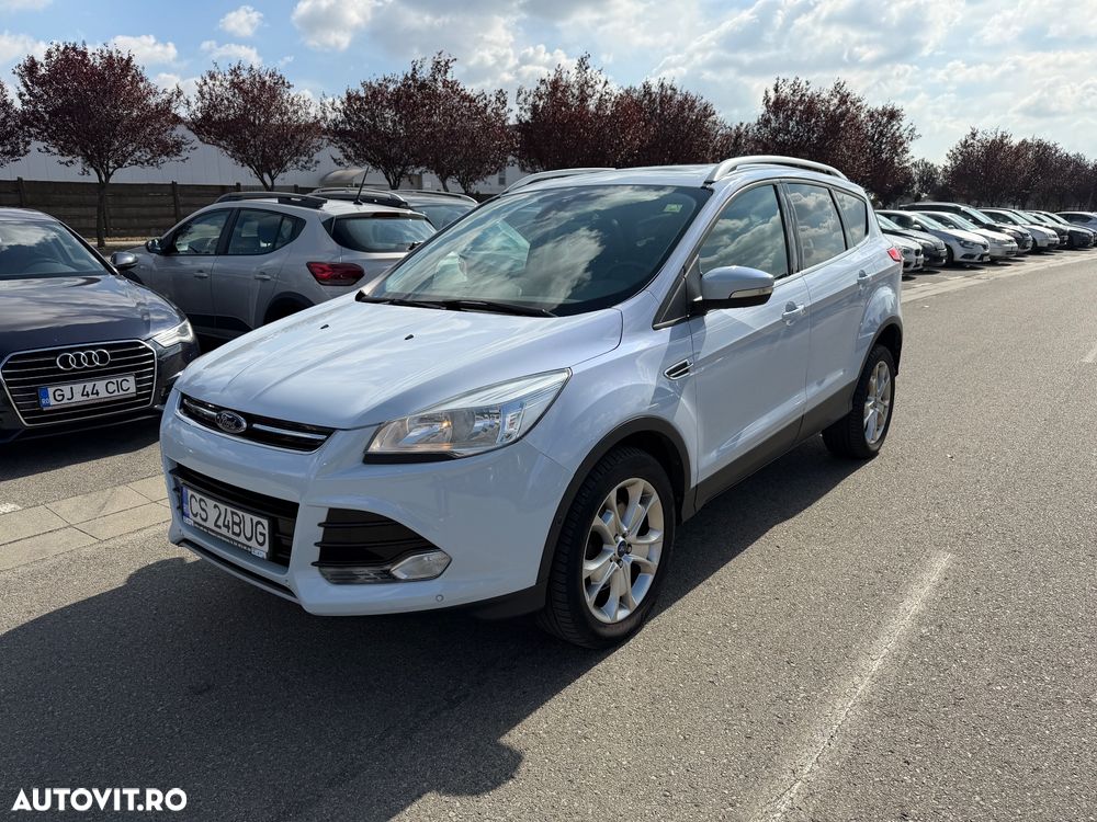 Ford Kuga 2.0 TDCi Powershift 4WD Titanium - 1