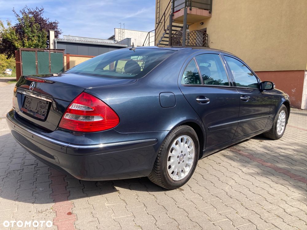 Mercedes-Benz Klasa E - 2