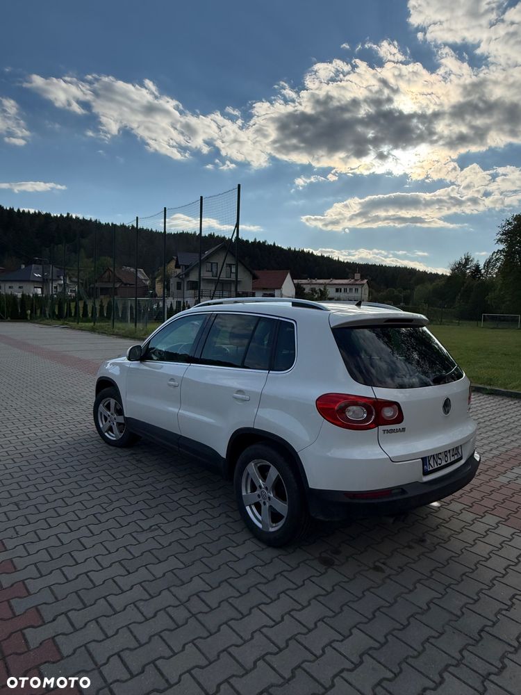 Volkswagen Tiguan 2.0 TDI BlueMot Trend&Fun - 2
