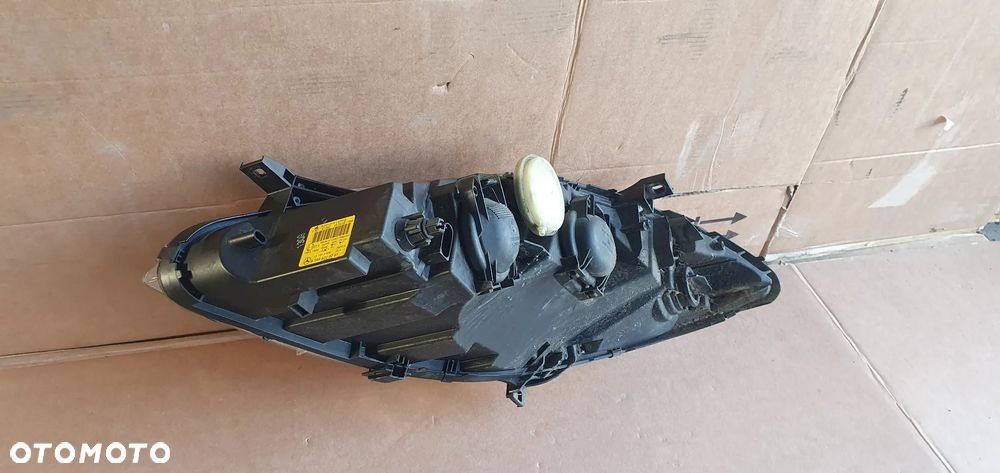Lampa prawy przód przednia prawa Mercedes A-Klasa W169 A1698200261 - 7