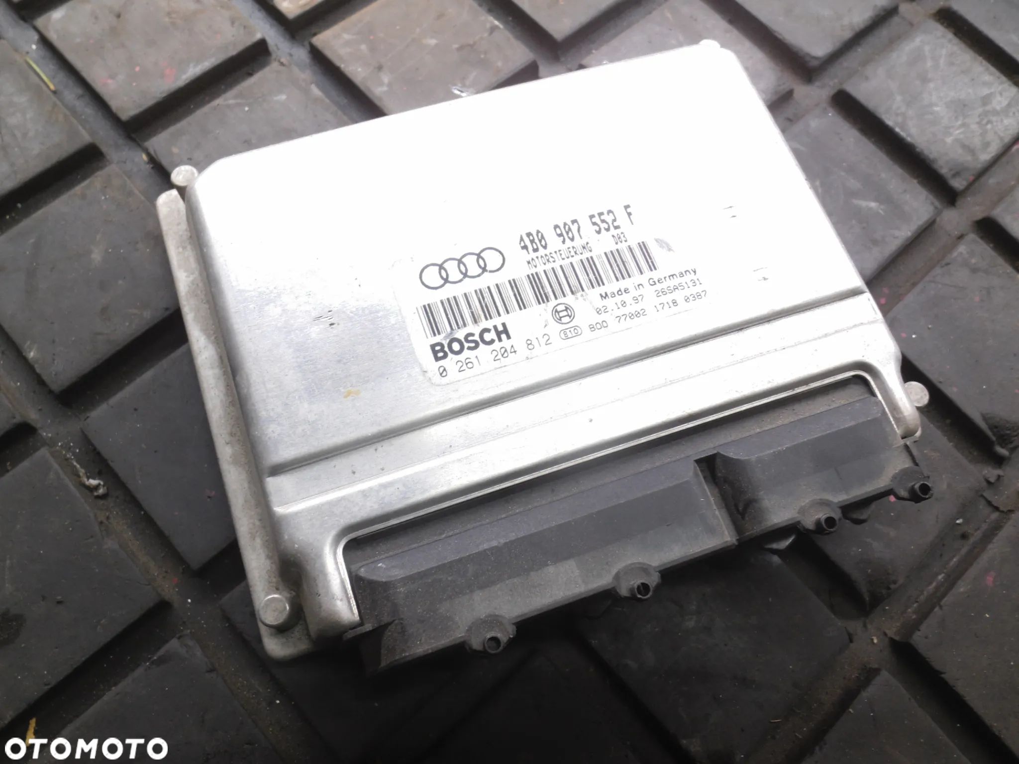 STEROWNIK KOMPUTER SILNIKA AUDI A4 B5 2.4B 4B0907552F 0261204812 - 1