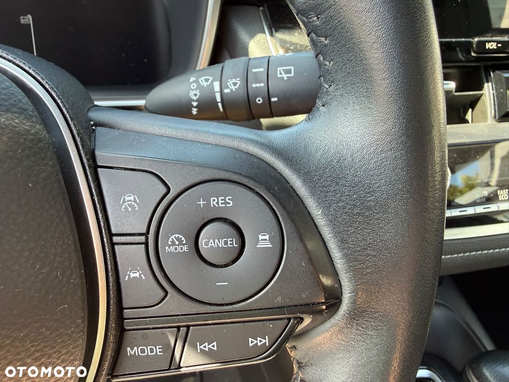 Toyota Corolla 1.8 Hybrid Comfort - 25