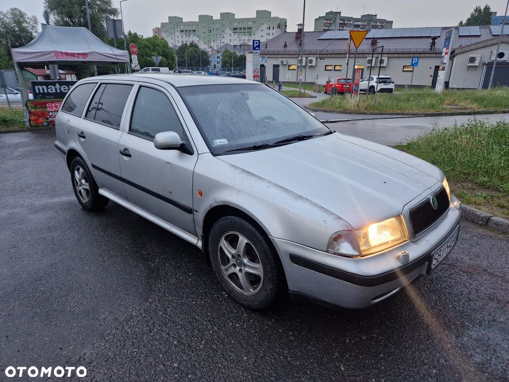 Skoda Octavia - 1