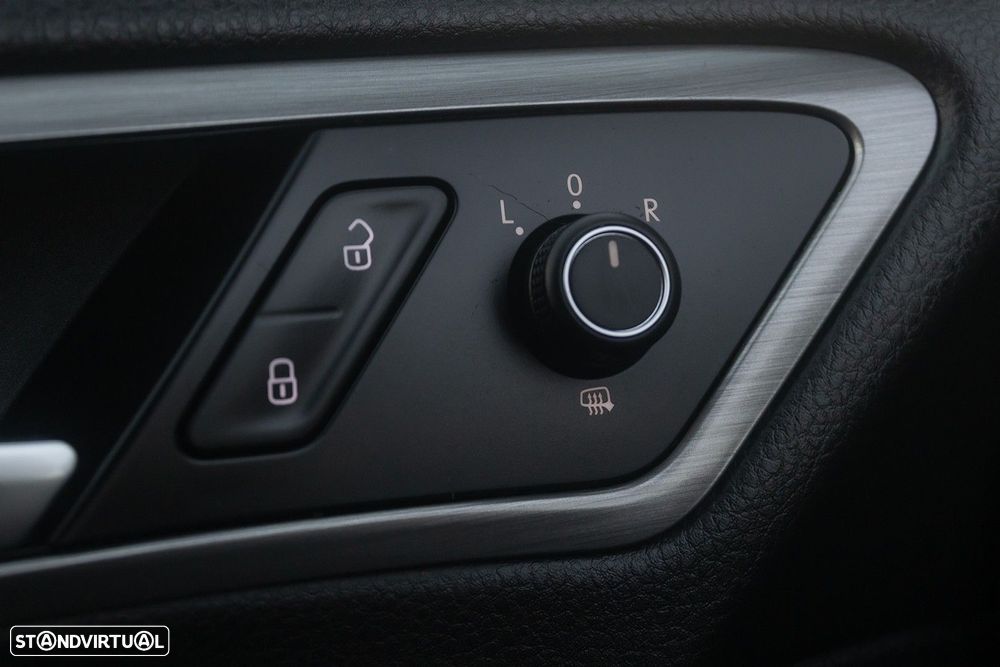 VW Golf 1.6 TDi BlueMotion Confortline - 18