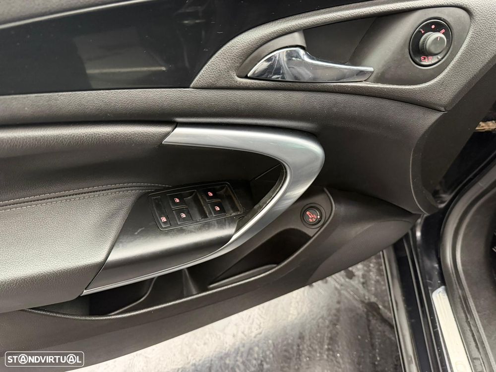 Opel Insignia Sports Tourer 2.0 CDTi Cosmo - 9