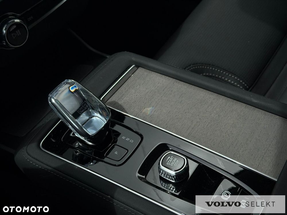 Volvo XC 90 - 19