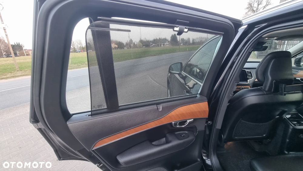 Volvo XC 90 - 18