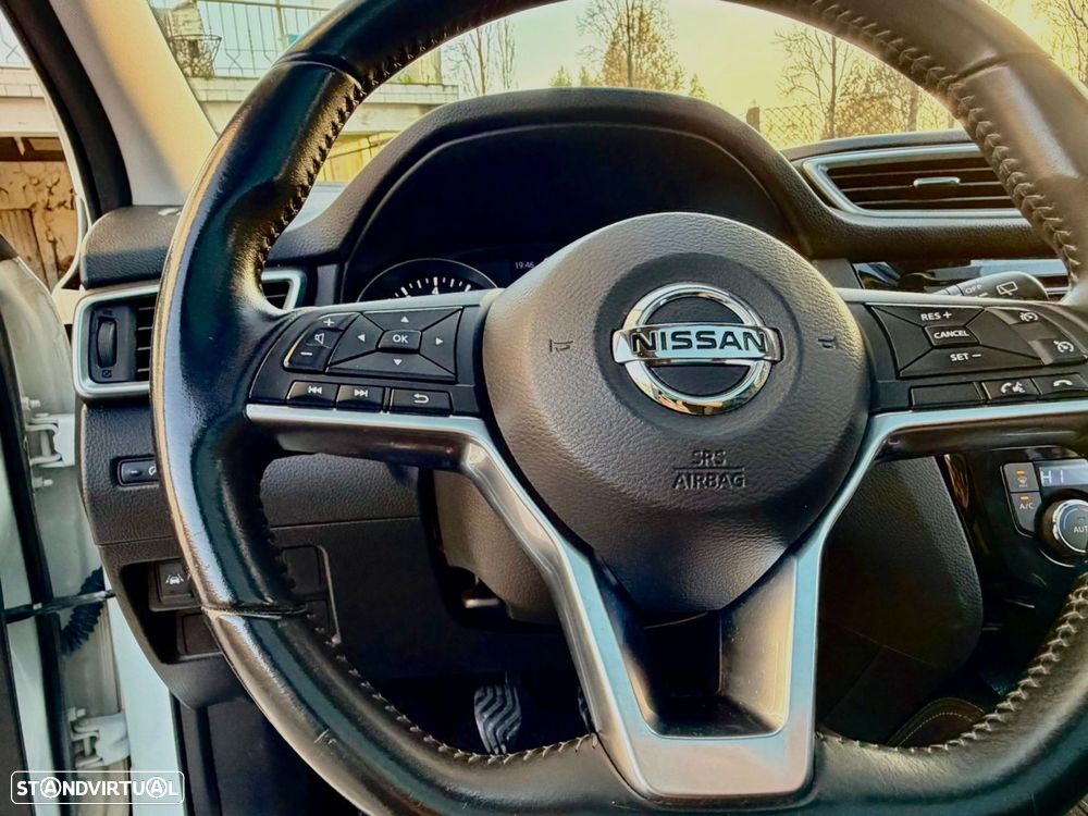 Nissan Qashqai 1.2 DIG-T N-Connecta - 31