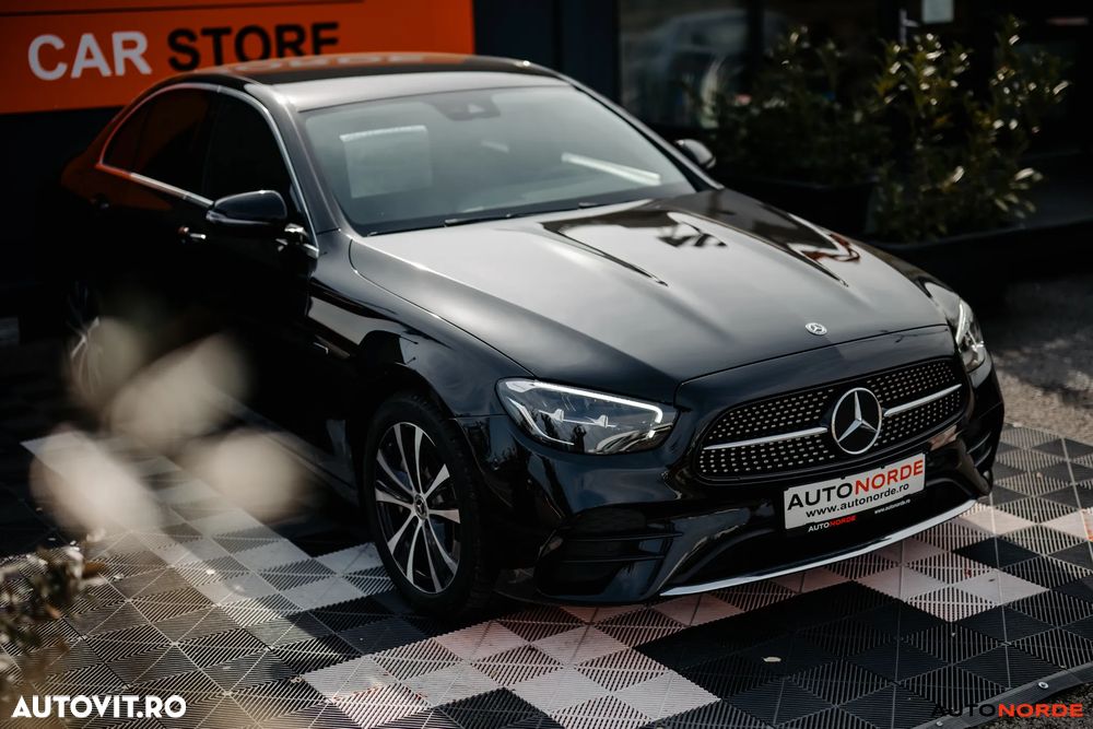 Mercedes-Benz E 300 de 9G-TRONIC AMG Line - 3