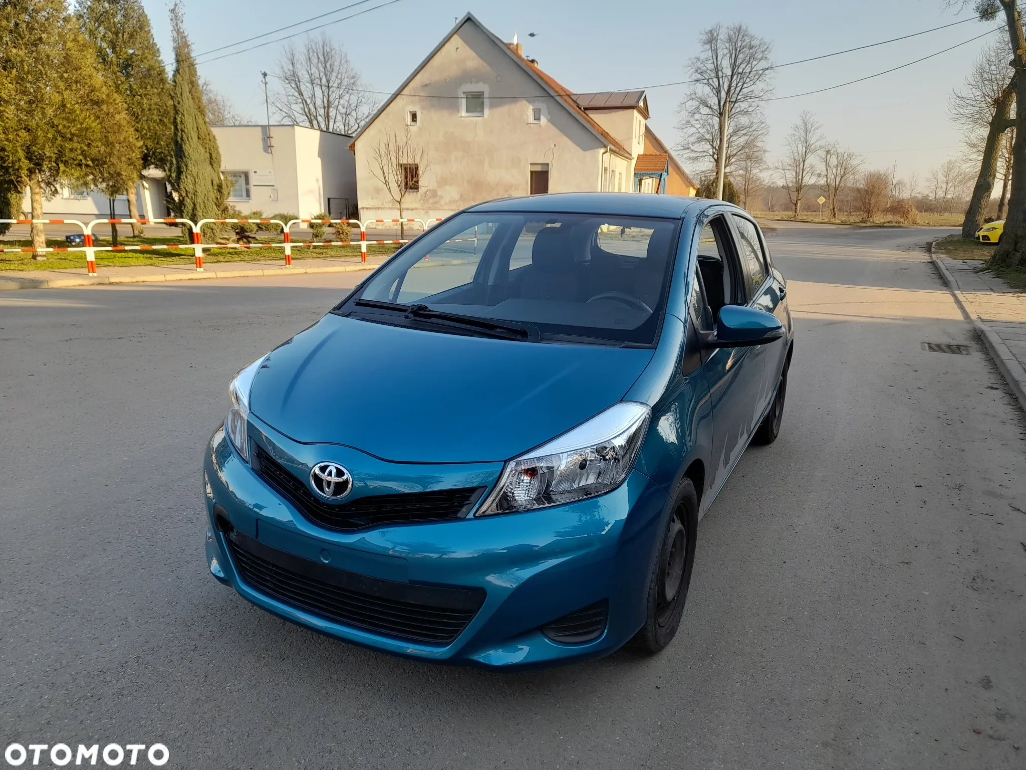 Toyota Yaris - 3