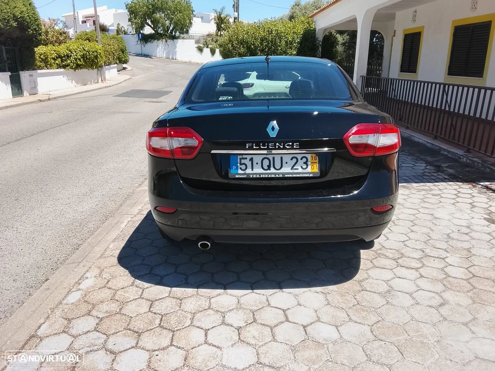 Renault Fluence 1.5 dCi Exclusive - 11