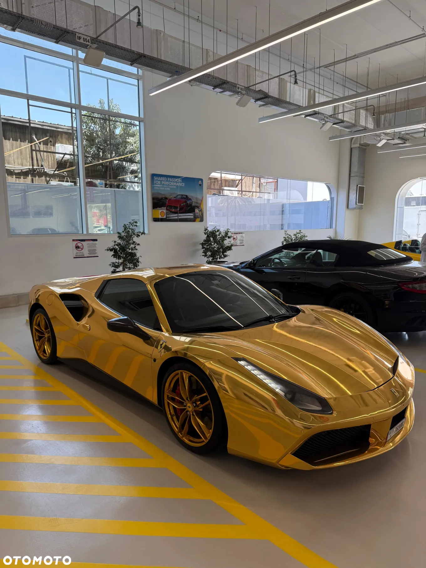 Ferrari 488 - 2
