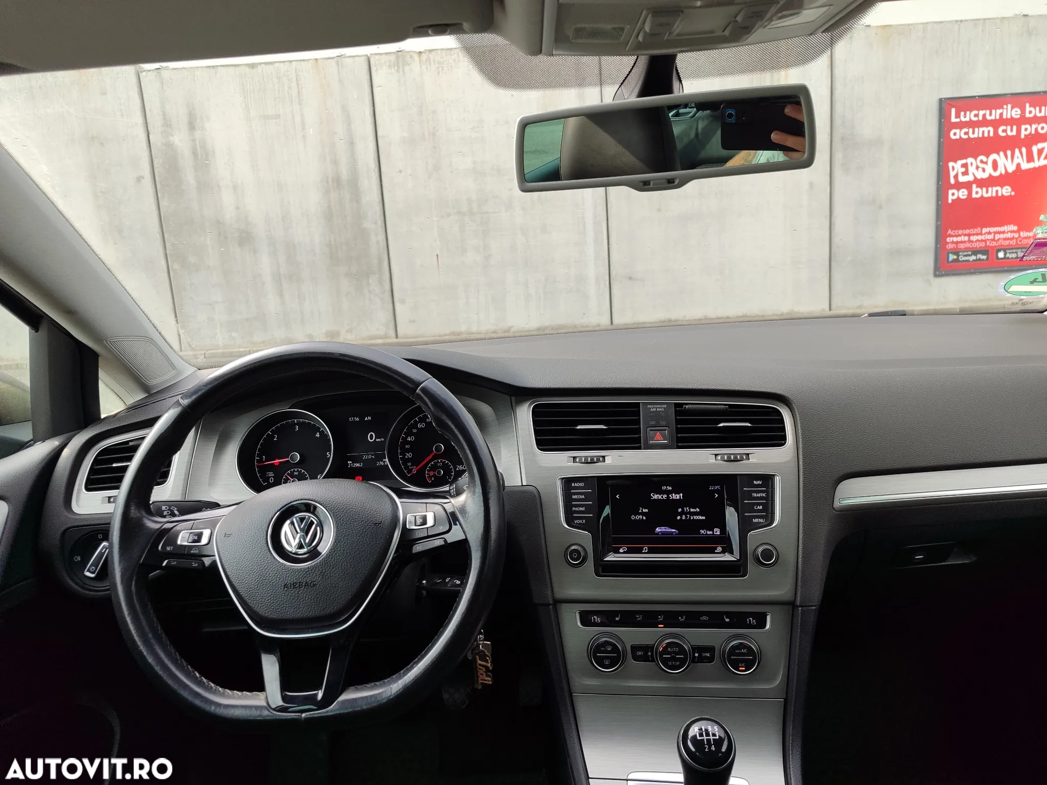 Volkswagen Golf 1.6 TDI BMT Comfortline - 17