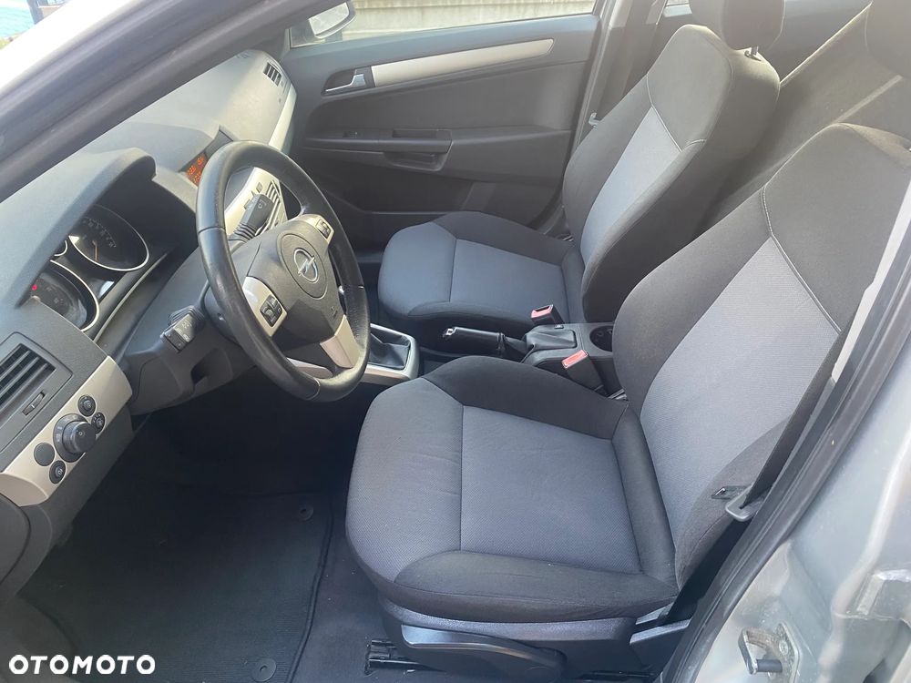 Opel Astra 1.4 Elegance - 11