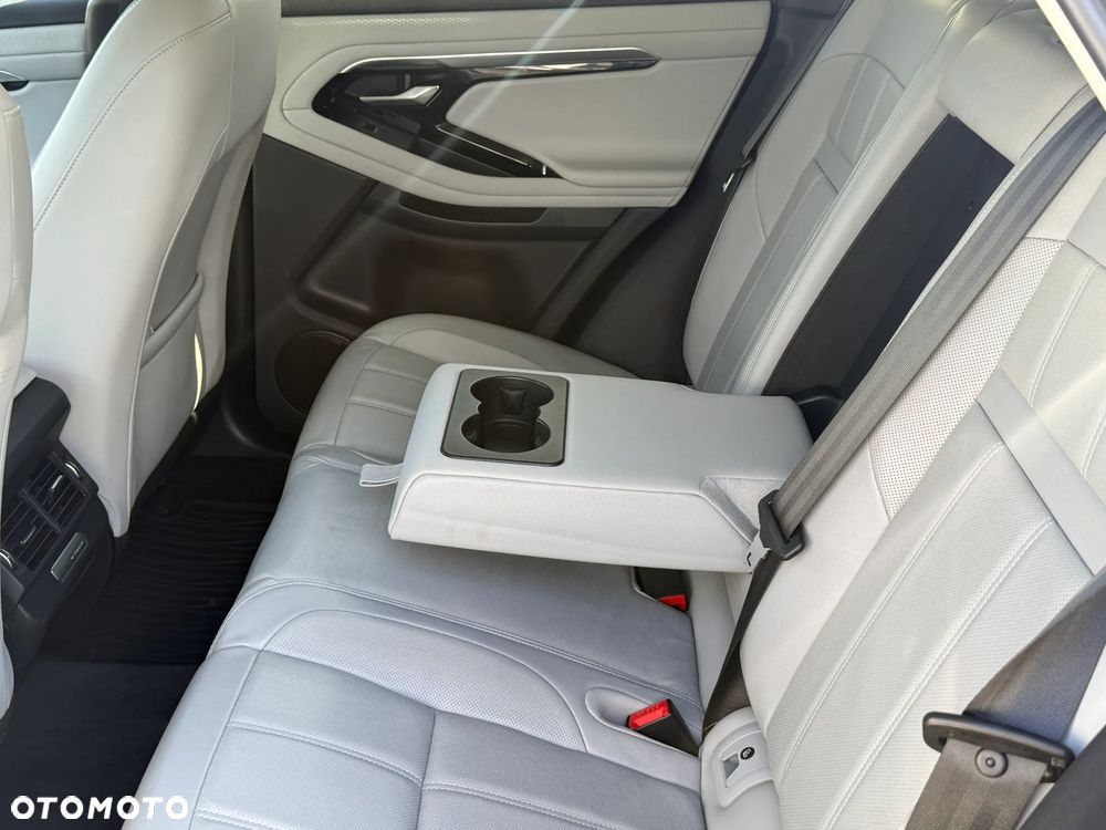 Land Rover Range Rover Evoque - 27