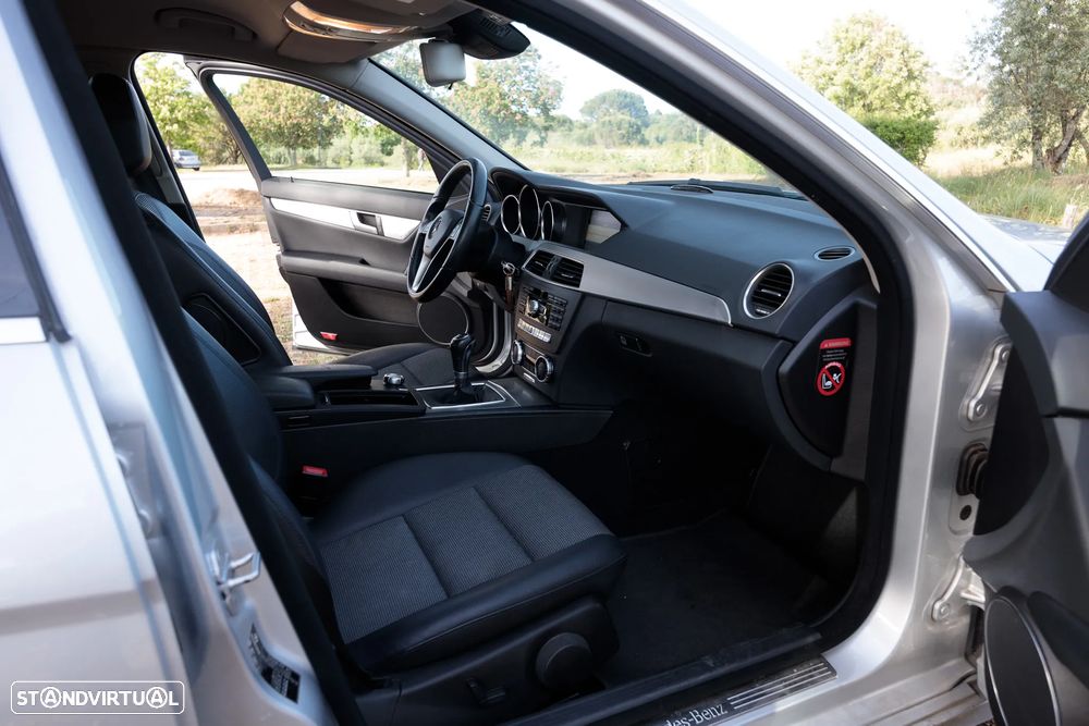Mercedes-Benz C 220 Station CDI DPF (BlueEFFICIENCY) Avantgarde - 23