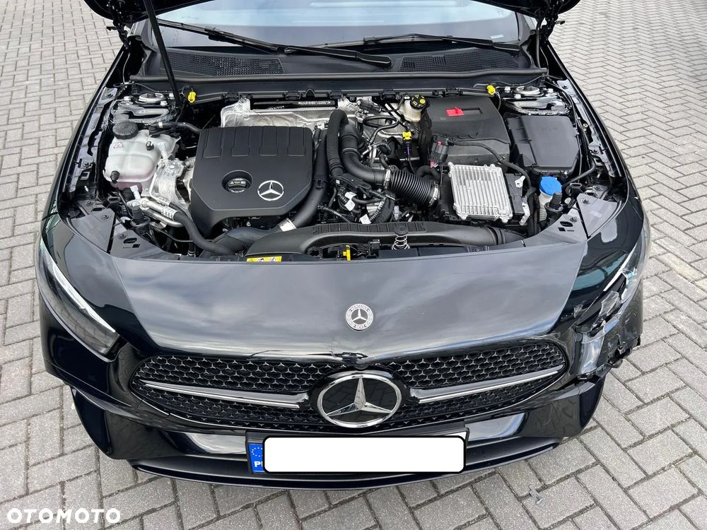 Mercedes-Benz Klasa A 200 AMG Line 7G-DCT - 35