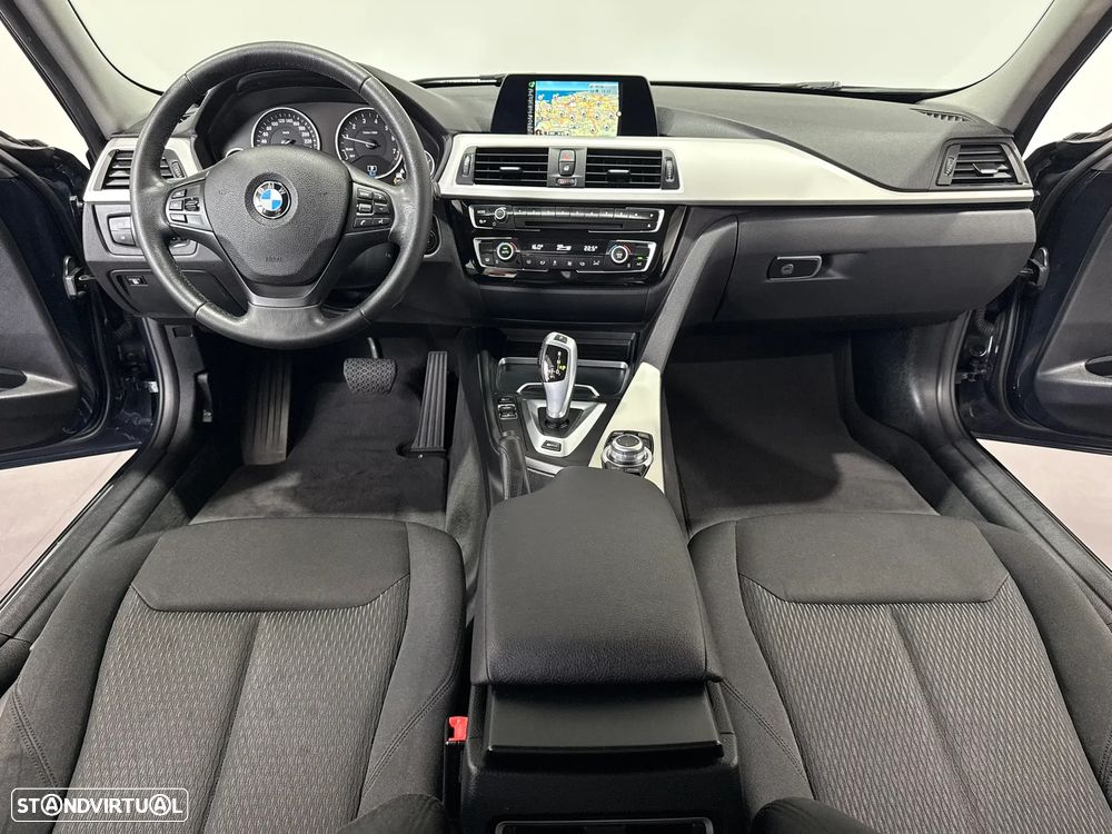 BMW 330 e iPerformance Advantage - 20