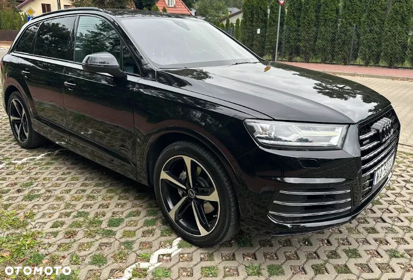Audi Q7 - 1