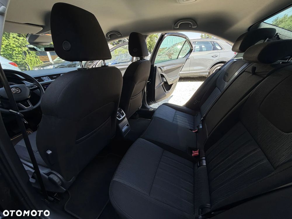 Skoda Octavia 1.5 TSI ACT Style DSG - 20