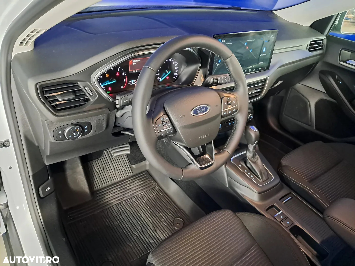 Ford Focus - 10