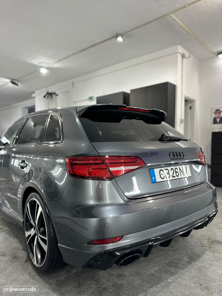 Audi RS3 Sportback 2.5 TFSI quattro S tronic - 4