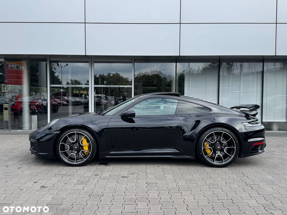 Porsche 911 Turbo S - 4